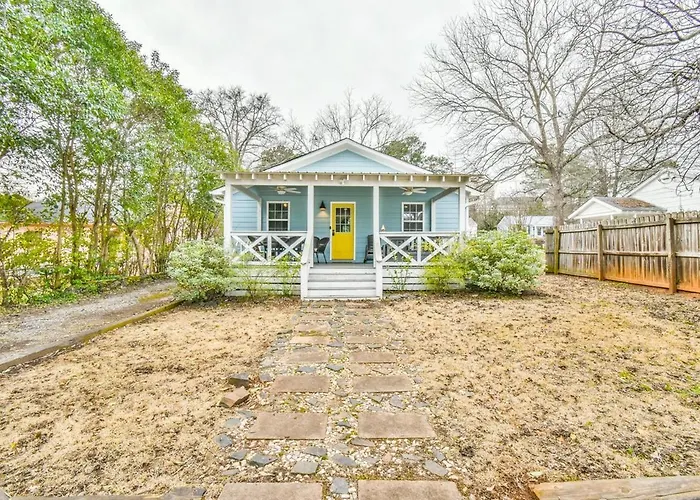 5 Minutes To Downtown Athens! - 4 Bedroom!